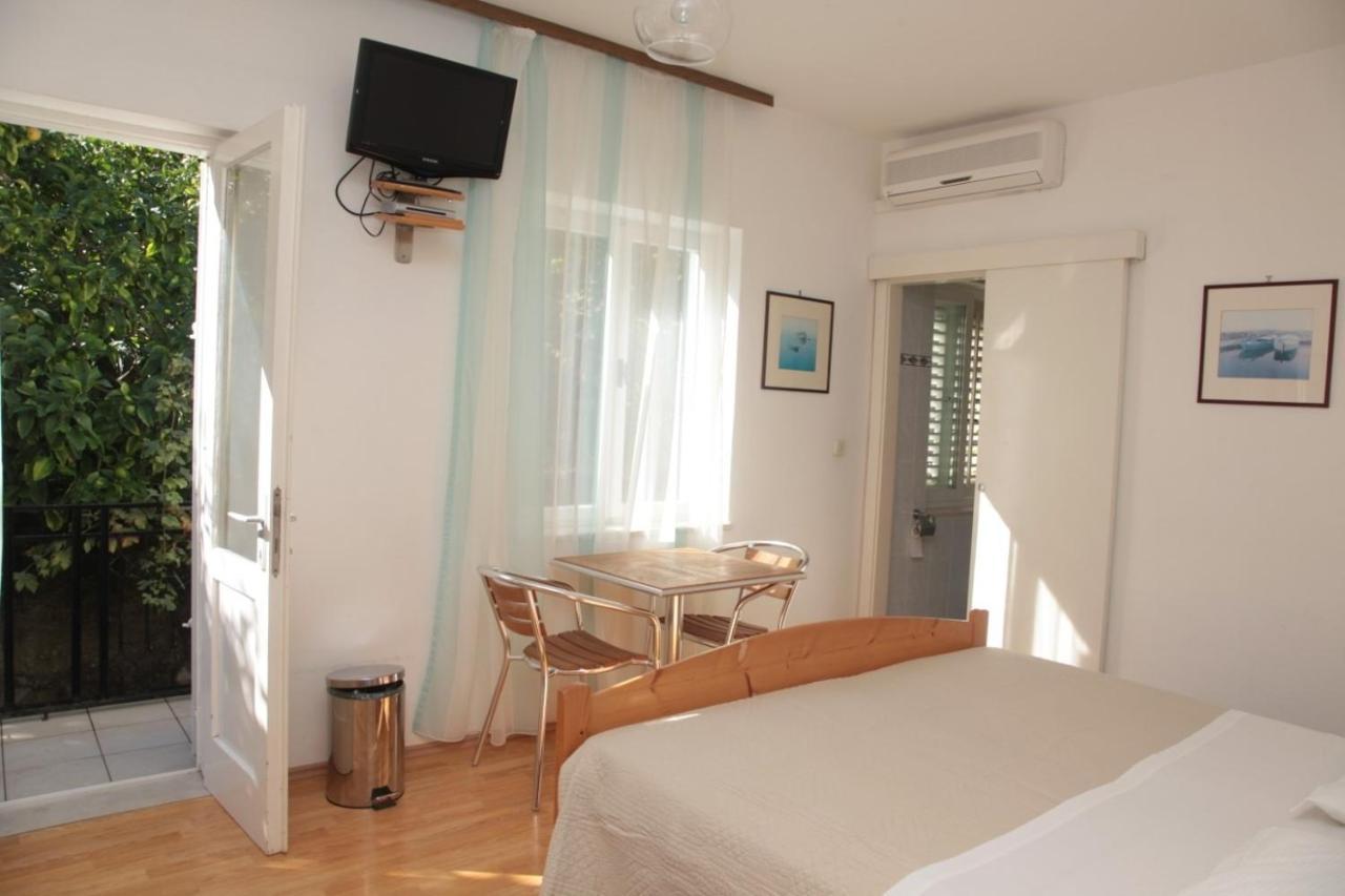 App And Rooms Tereza - In Center Корчула Экстерьер фото